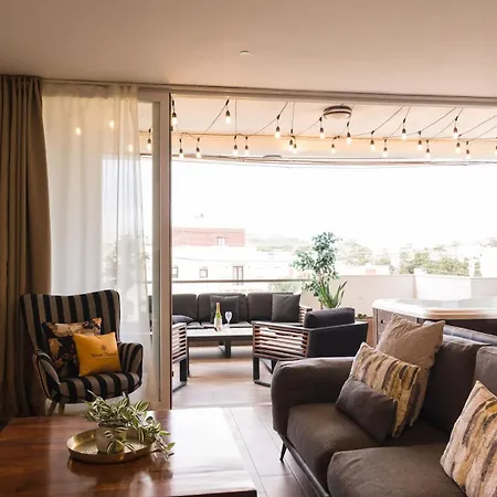 Appartement Designer With Jacuzzi Terrace Bahar ic-Caghaq