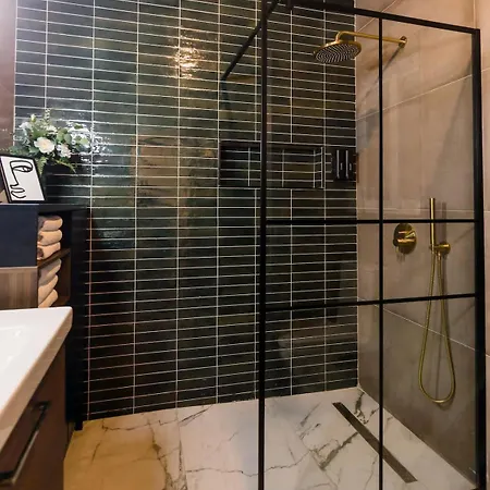 Appartement Designer With Jacuzzi Terrace